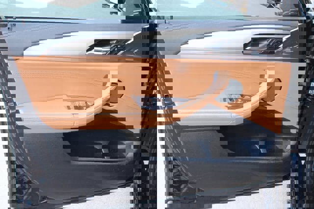 Used 2020 BMW X3 xDrive30i w/ M Sport Package 2 image 19