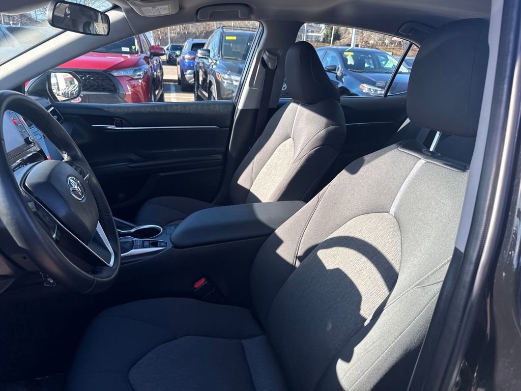 Used 2023 Toyota Camry LE image 15