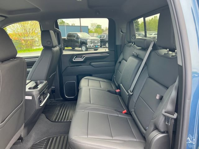 New 2026 Chevrolet Silverado 2500 LTZ w/ LTZ Premium Package AWD/4WD image 5