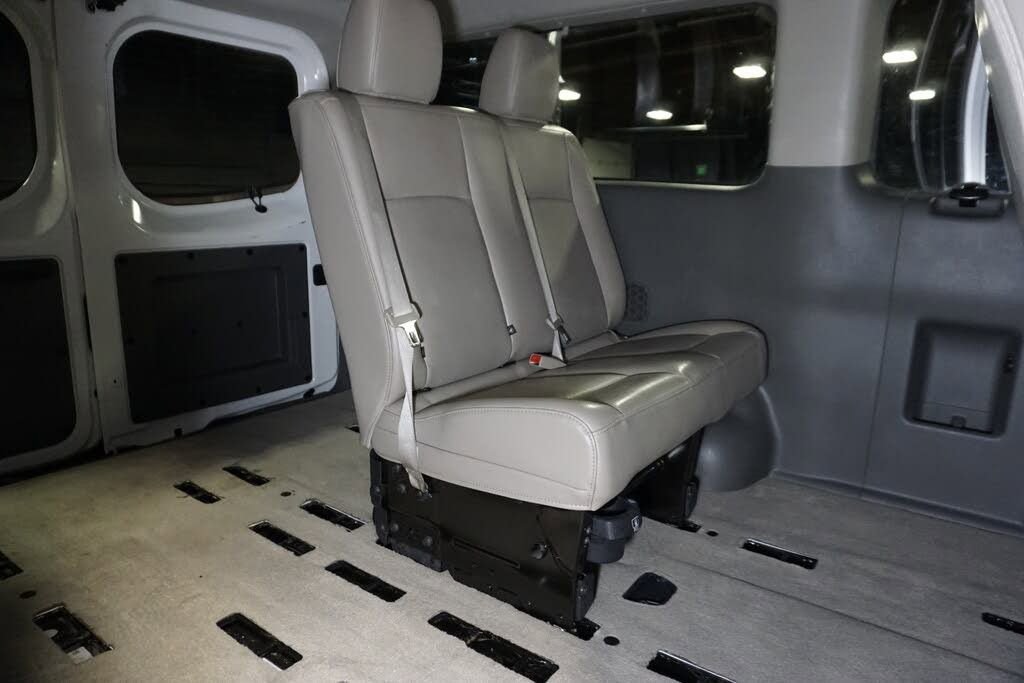 Used 2019 Nissan NV 3500 SL RWD image 20