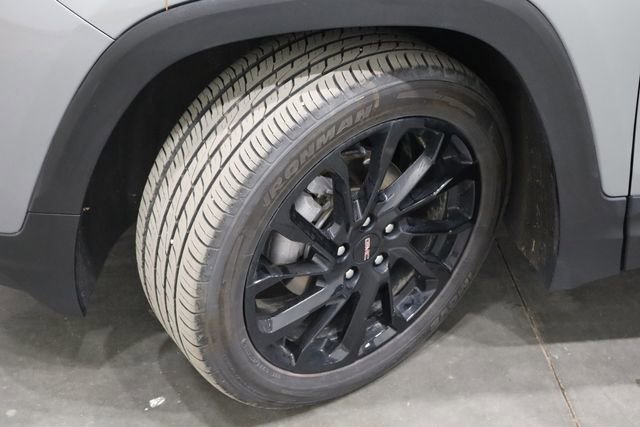 Used 2023 GMC Terrain SLE w/ Driver Convenience Package image 42