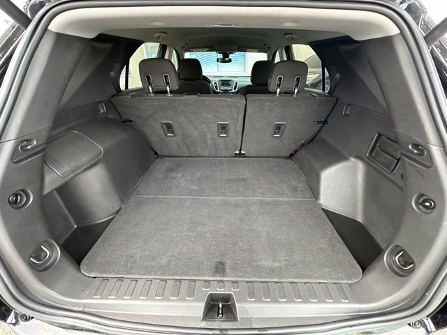 Used 2020 Chevrolet Equinox LT FWD image 18