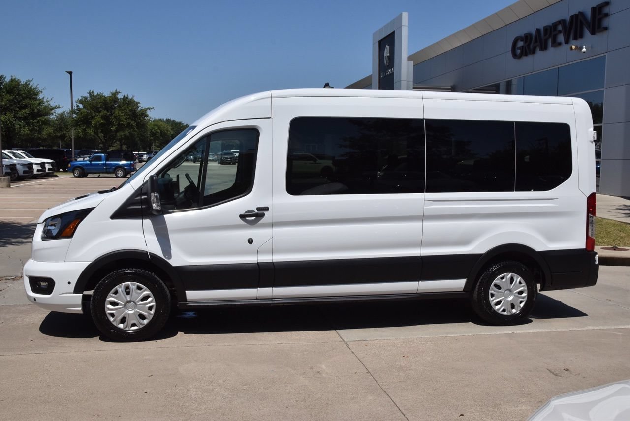 Used 2025 Ford Transit 350 XLT RWD image 12
