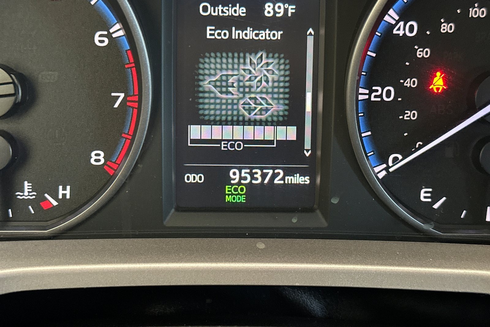Certified 2017 Toyota RAV4 XLE w/ Carpet Mat Package FWD image 23