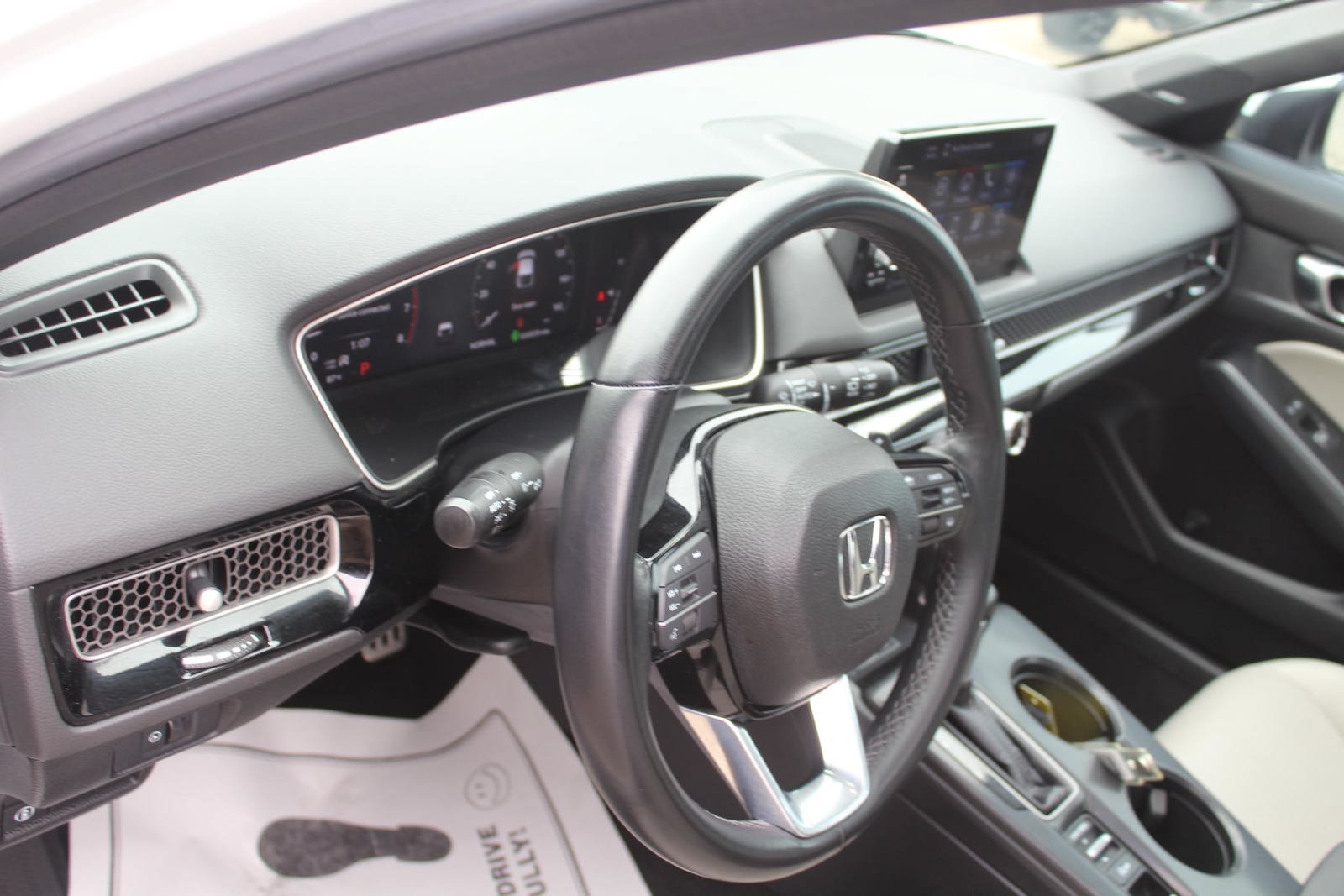 Used 2023 Honda Civic Sport Touring image 16