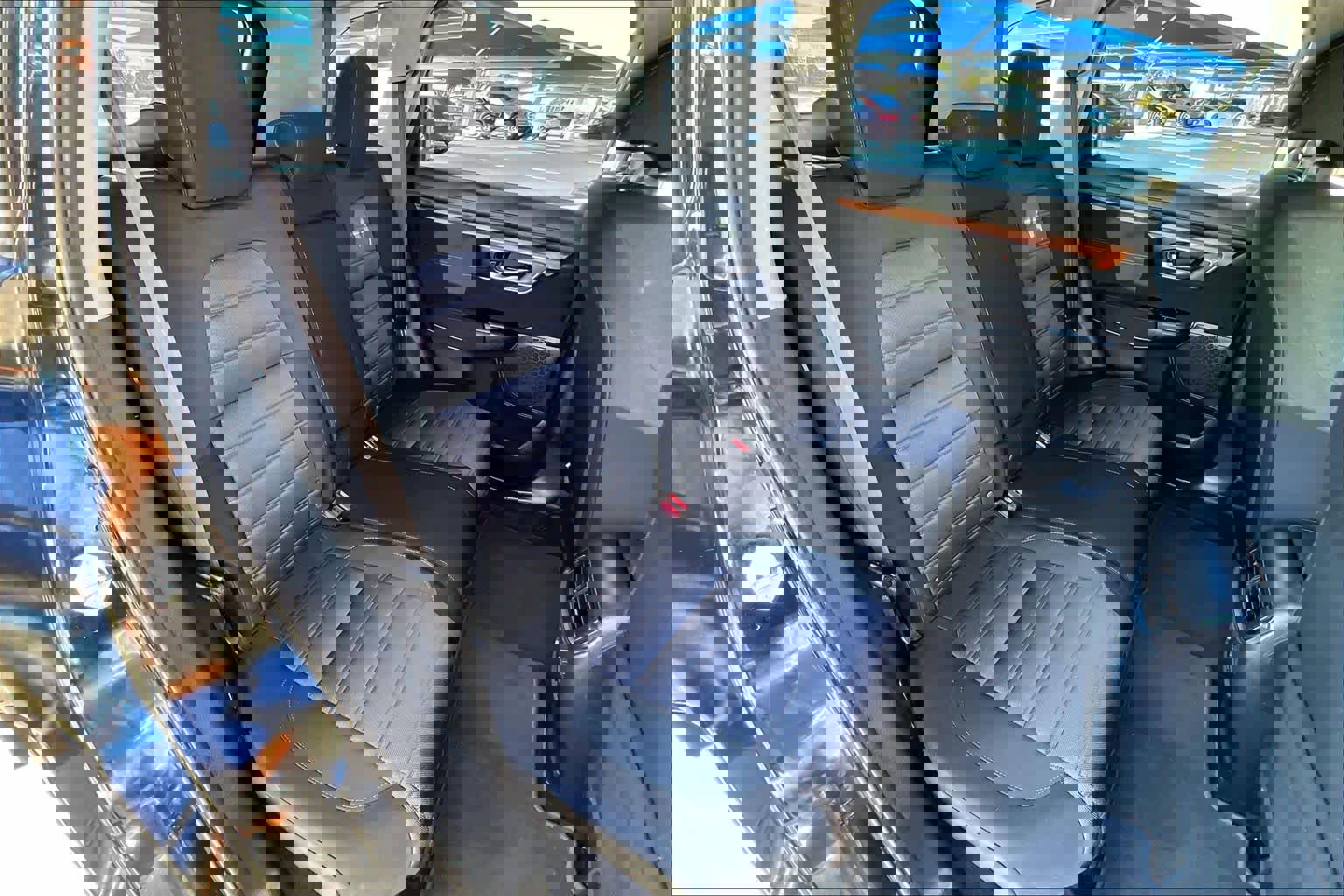 Used 2018 Honda CR-V EX image 16