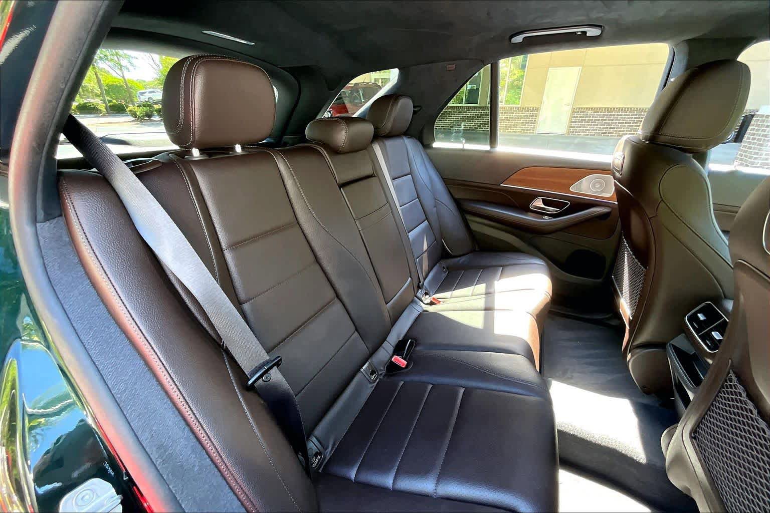 Used 2020 Mercedes-Benz GLE 350 4MATIC w/ Premium Package image 21