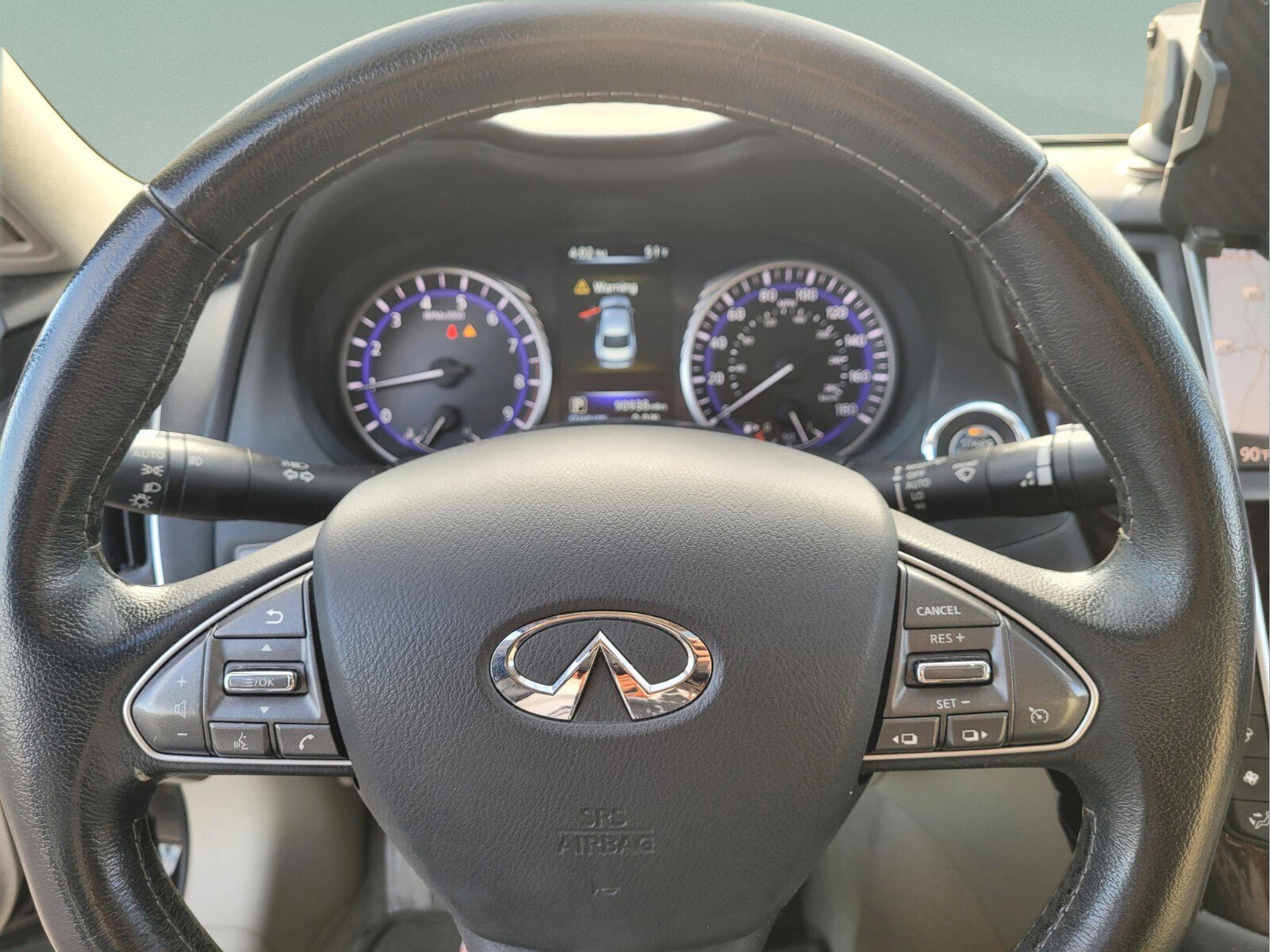 Used 2015 INFINITI Q50 Premium w/ Deluxe Touring Package image 21