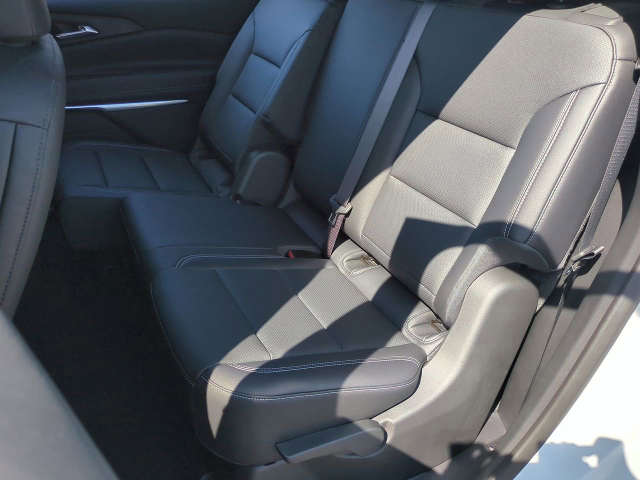 New 2025 Chevrolet Traverse LT w/ Enhanced Driving Package image 25