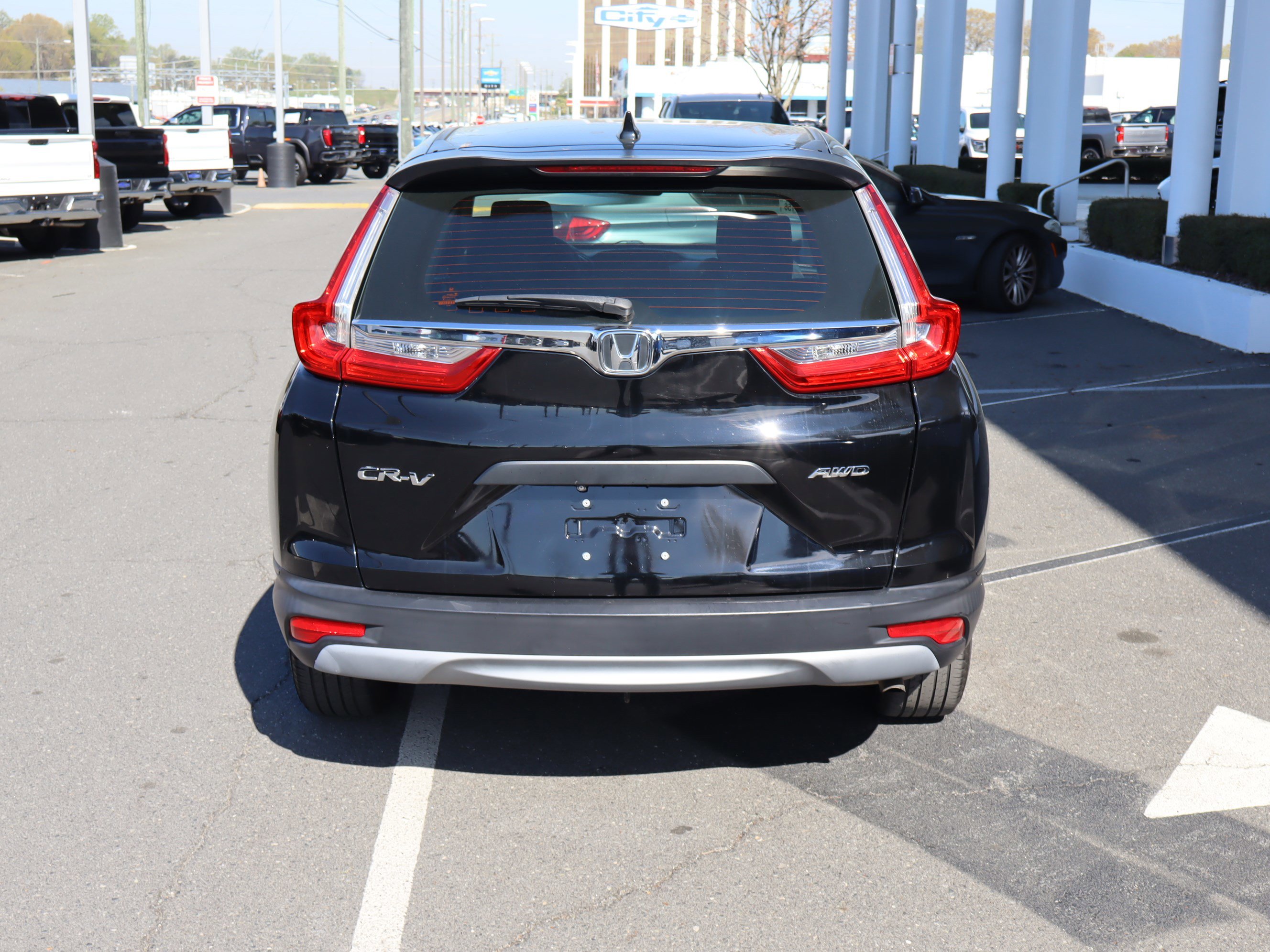 Used 2019 Honda CR-V LX image 9