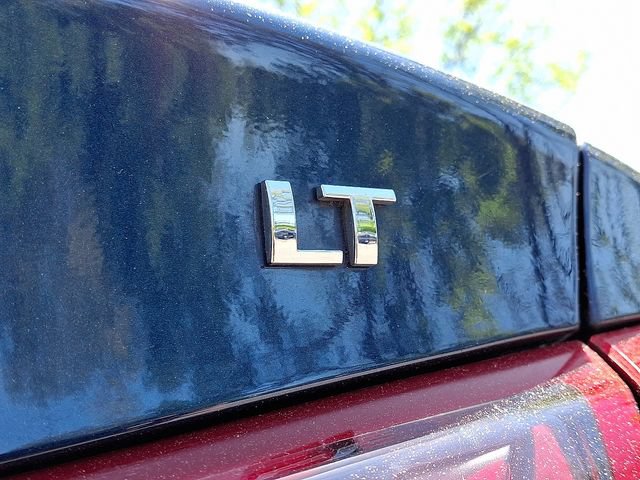 Used 2022 Chevrolet Malibu LT FWD image 31