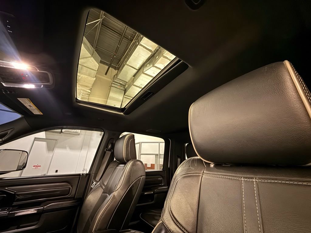 Used 2022 RAM 2500 Limited w/ Towing Technology Group image 18