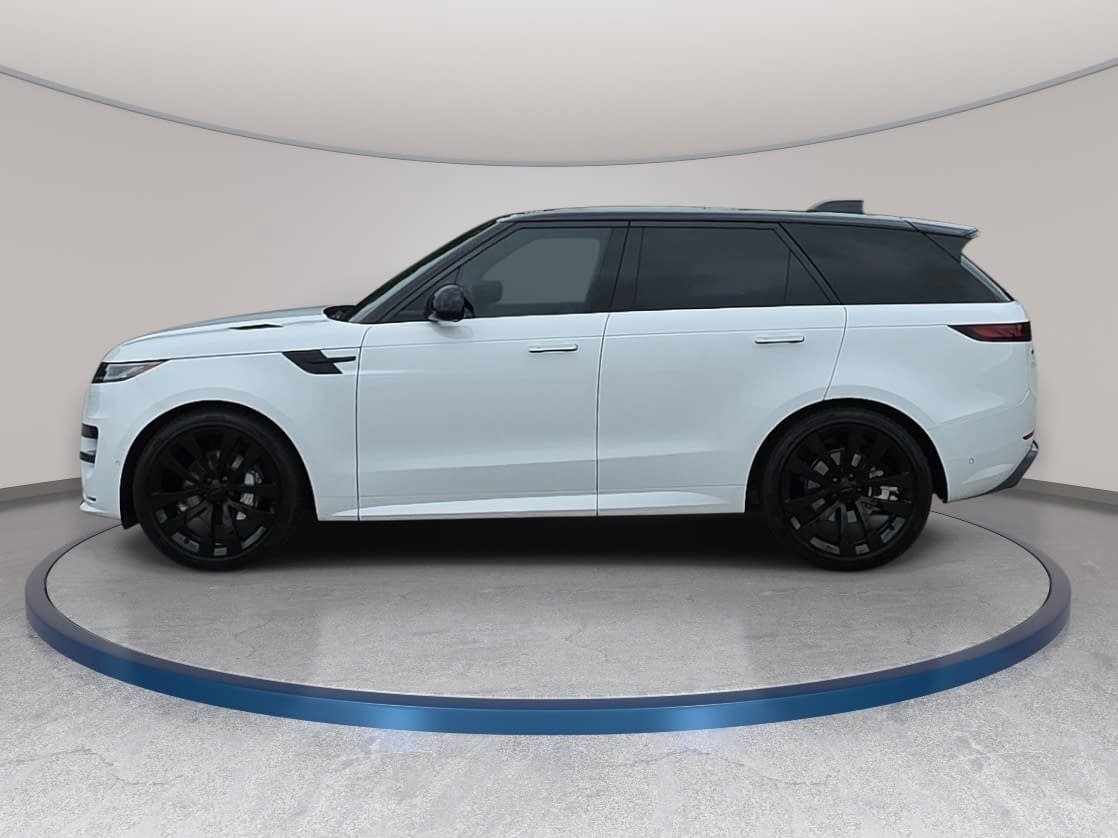 Used 2026 Land Rover Range Rover Sport Dynamic SE AWD/4WD image 8