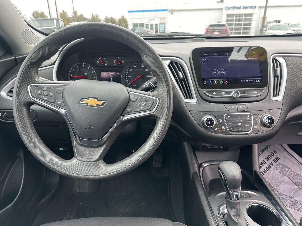 Used 2023 Chevrolet Malibu LT w/ Driver Confidence Package image 7