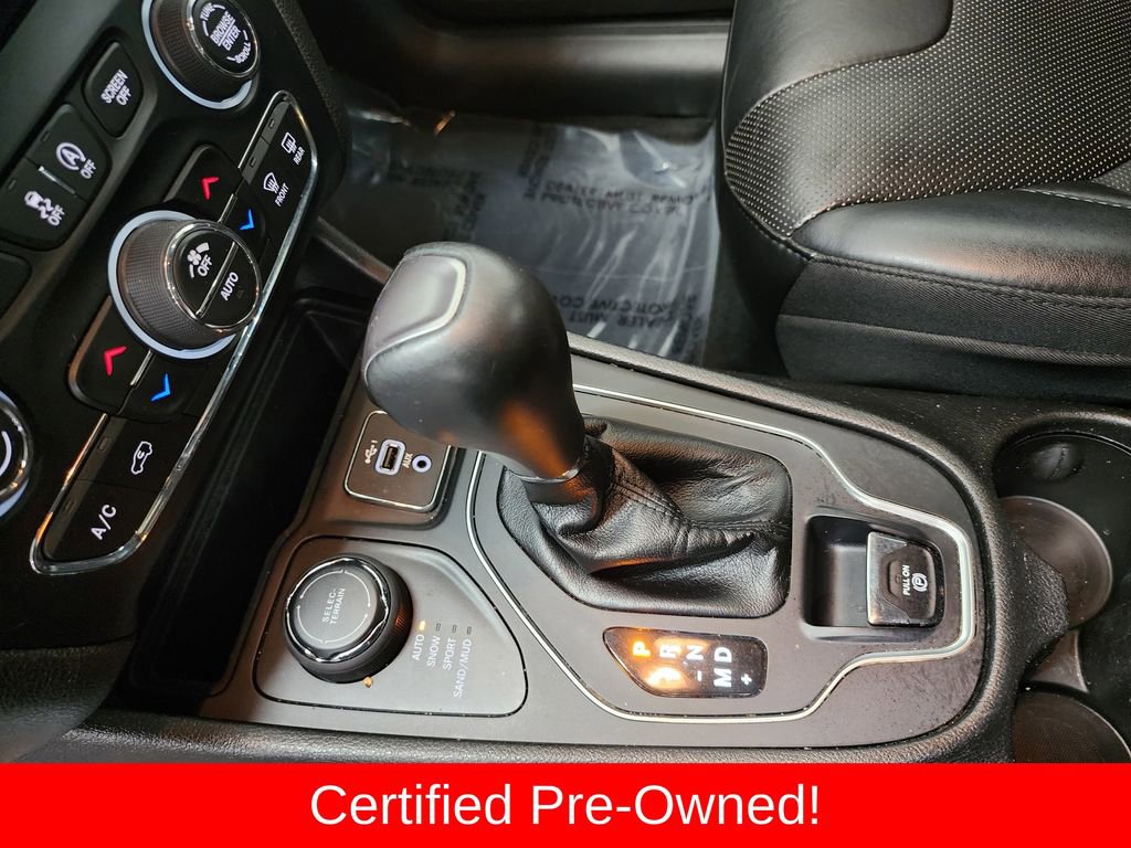 Certified 2021 Jeep Cherokee Latitude Lux w/ Comfort/Convenience Group image 21