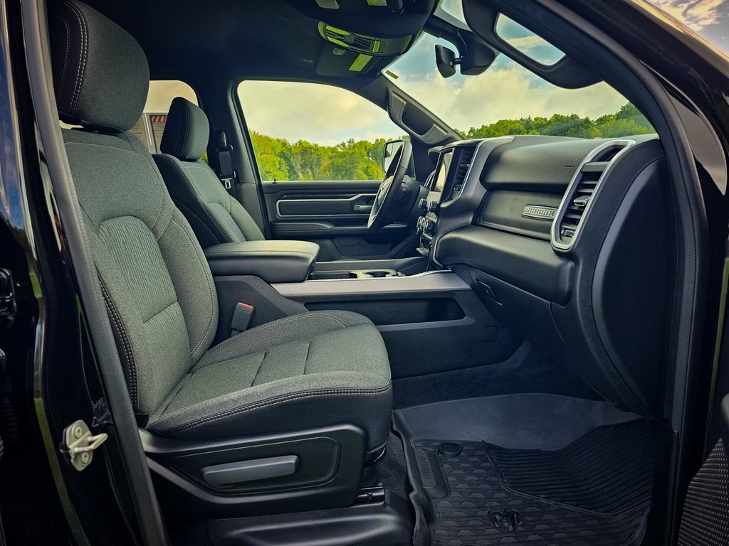 Used 2020 RAM 1500 Big Horn AWD/4WD image 39
