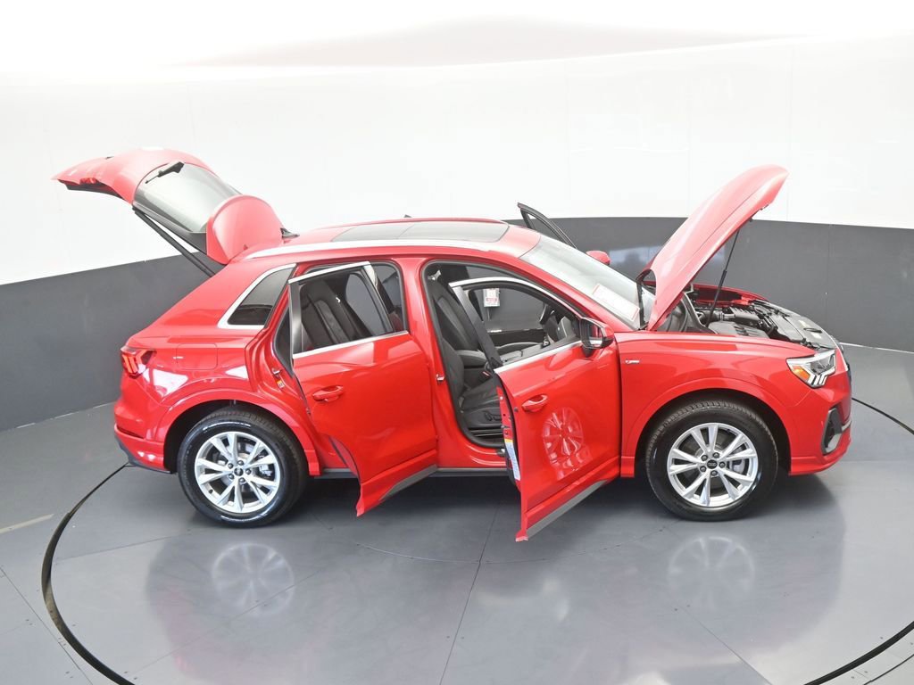 Used 2025 Audi Q3 2.0T Premium image 64