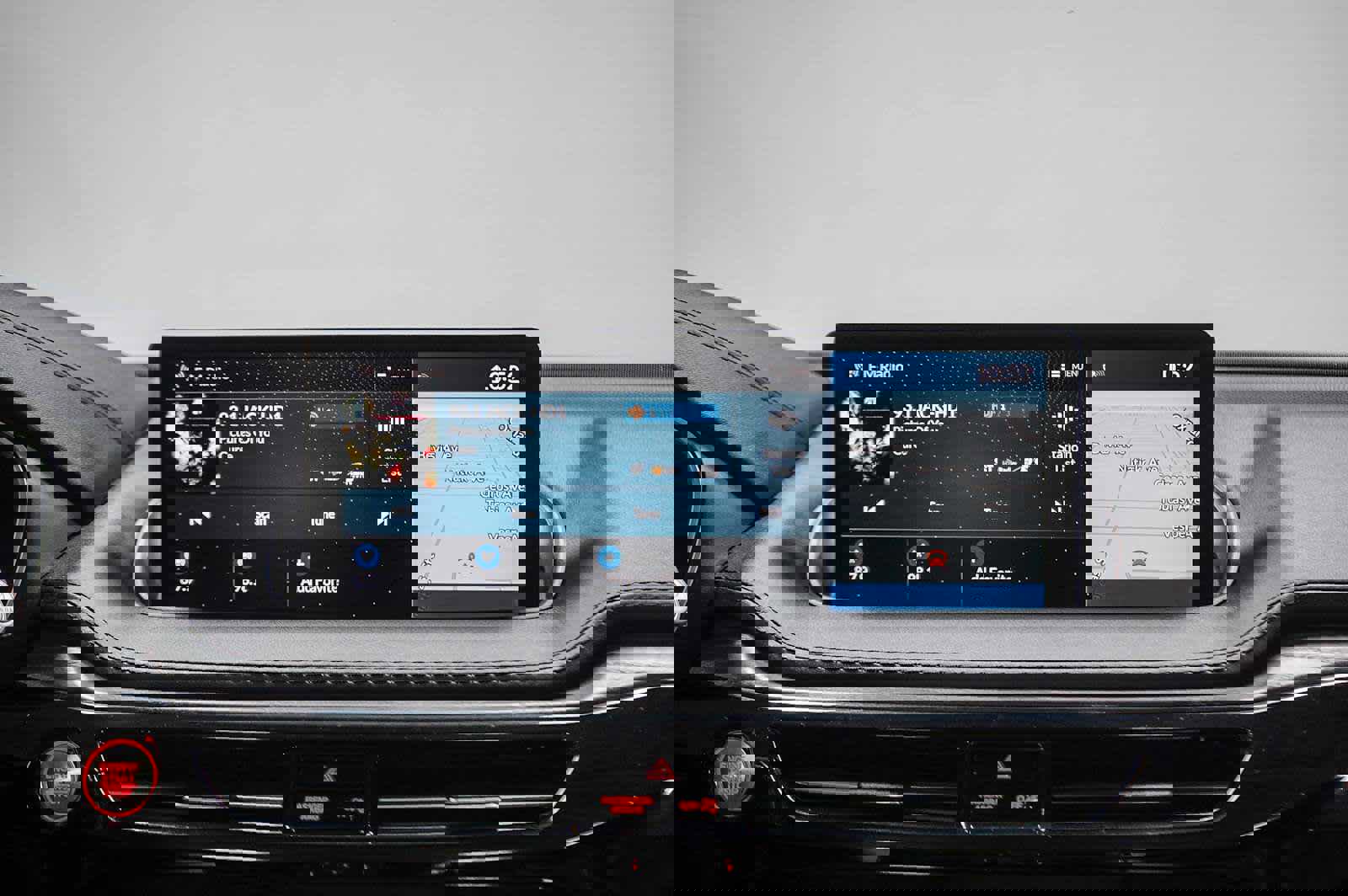 Used 2023 Acura MDX SH-AWD w/ Advance Package image 16