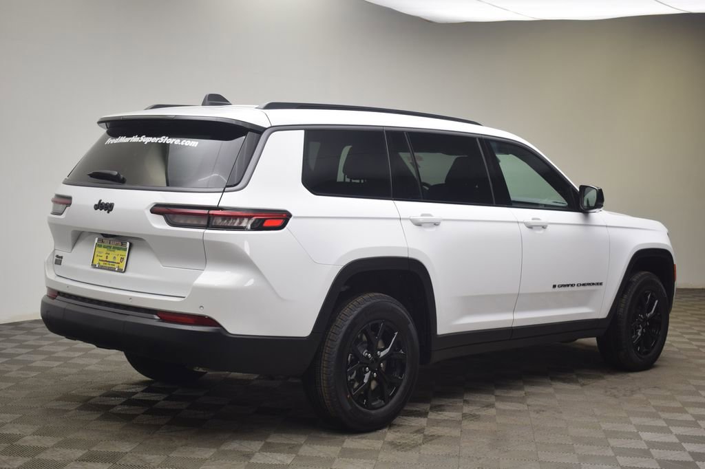 New 2026 Jeep Grand Cherokee L 4WD image 5