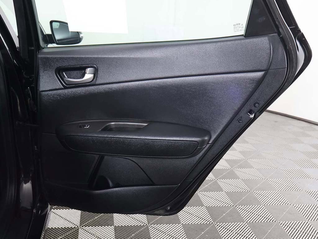 Used 2017 Kia Optima LX FWD image 22