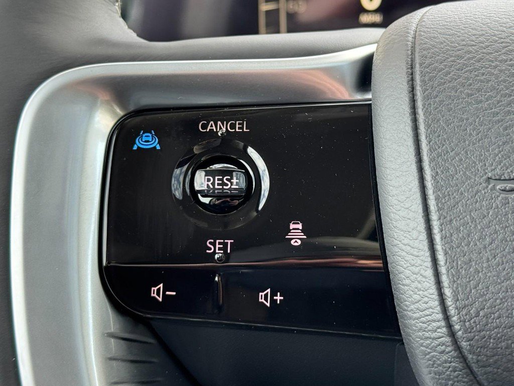 New 2026 INFINITI QX80 Luxe w/ Cargo Package image 12