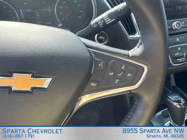 Used 2017 Chevrolet Malibu LT FWD image 17