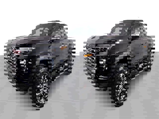 New 2026 GMC Canyon Denali image 4