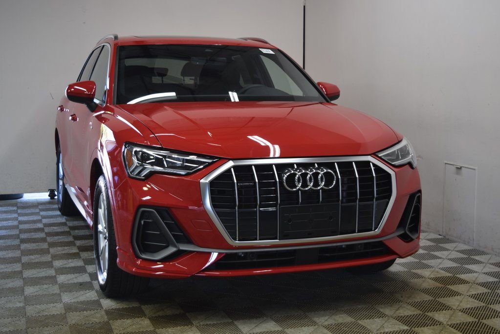 New 2025 Audi Q3 2.0T Premium Plus image 3