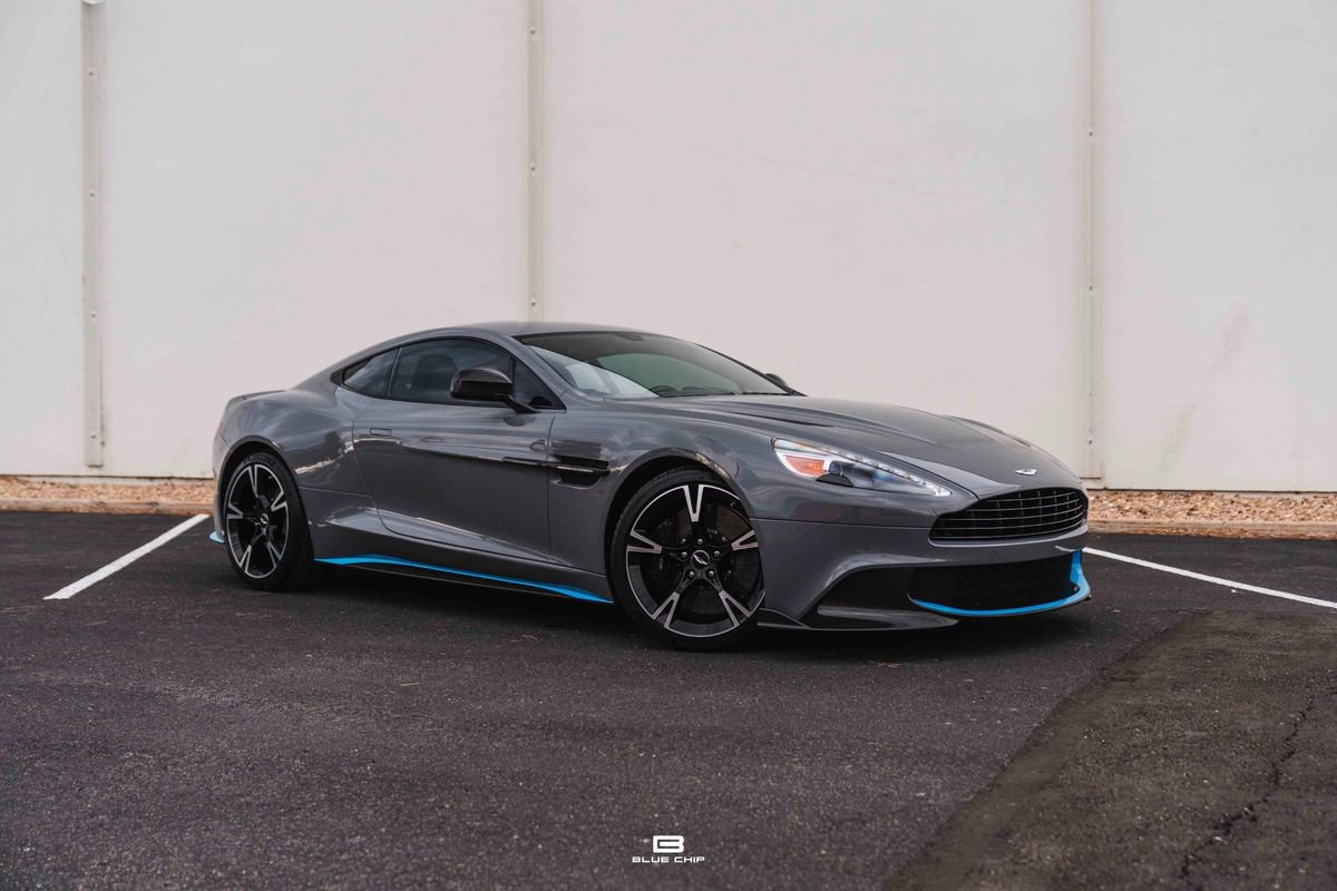 Used 2018 Aston Martin Vanquish S image 1