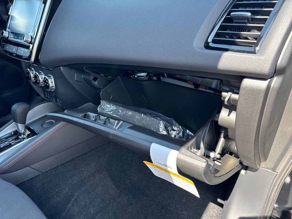 New 2027 Mitsubishi Outlander Sport SE FWD image 18