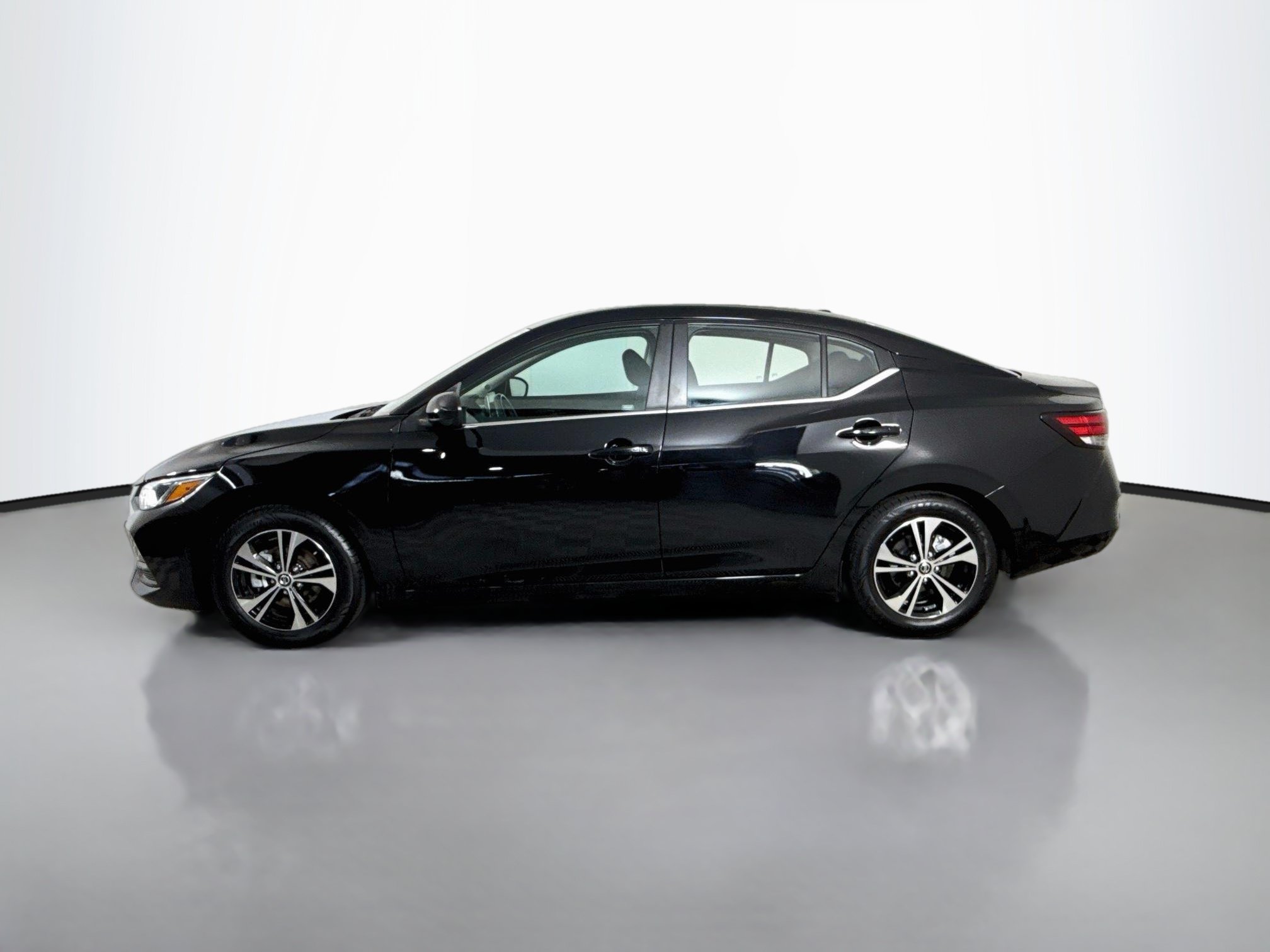 Used 2023 Nissan Sentra SV w/ All-Weather Package FWD image 6