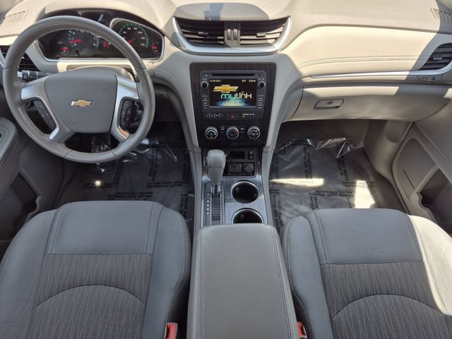 Used 2016 Chevrolet Traverse LT w/ Style and Technology Package FWD image 20