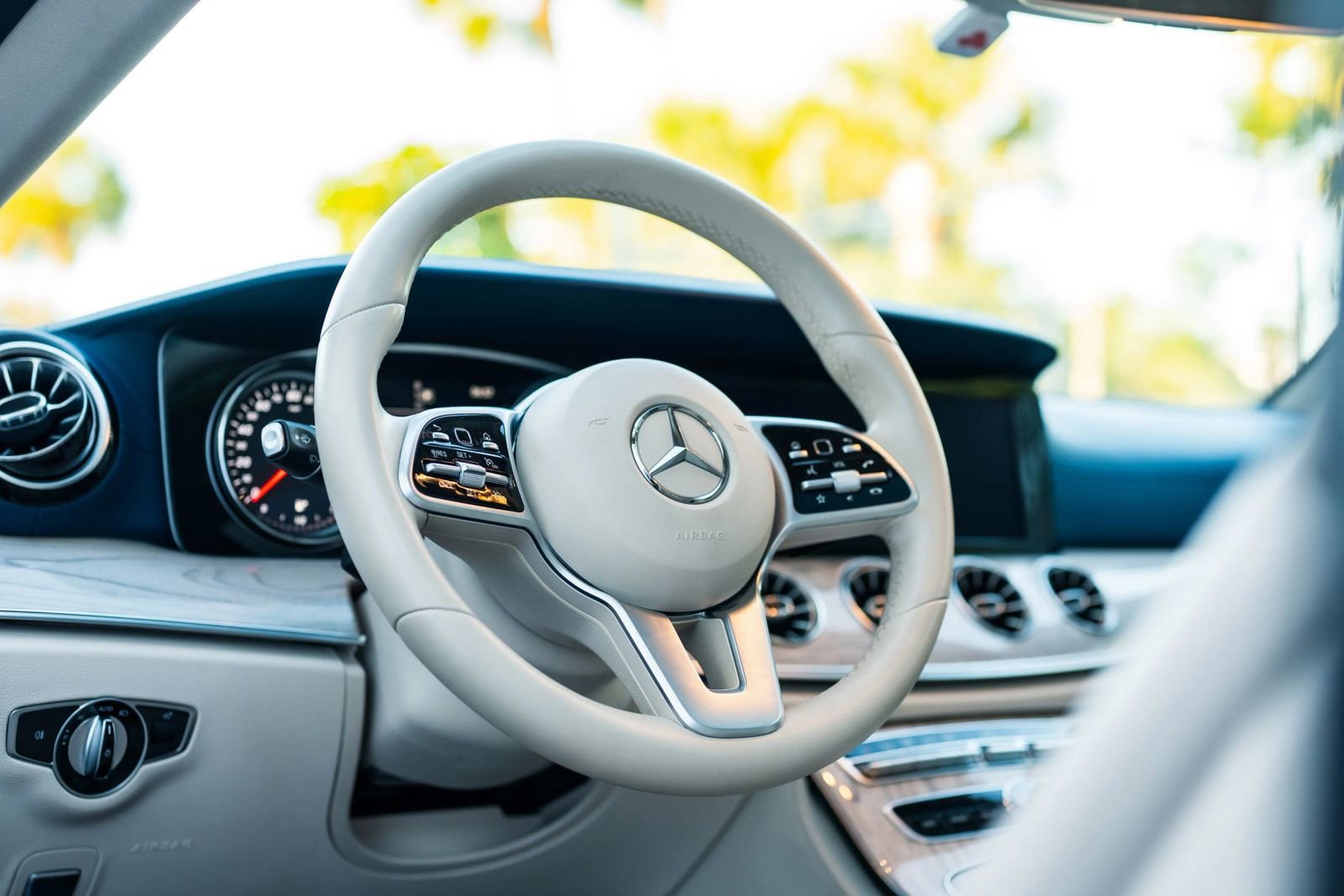 Used 2019 Mercedes-Benz E 450 Coupe image 20
