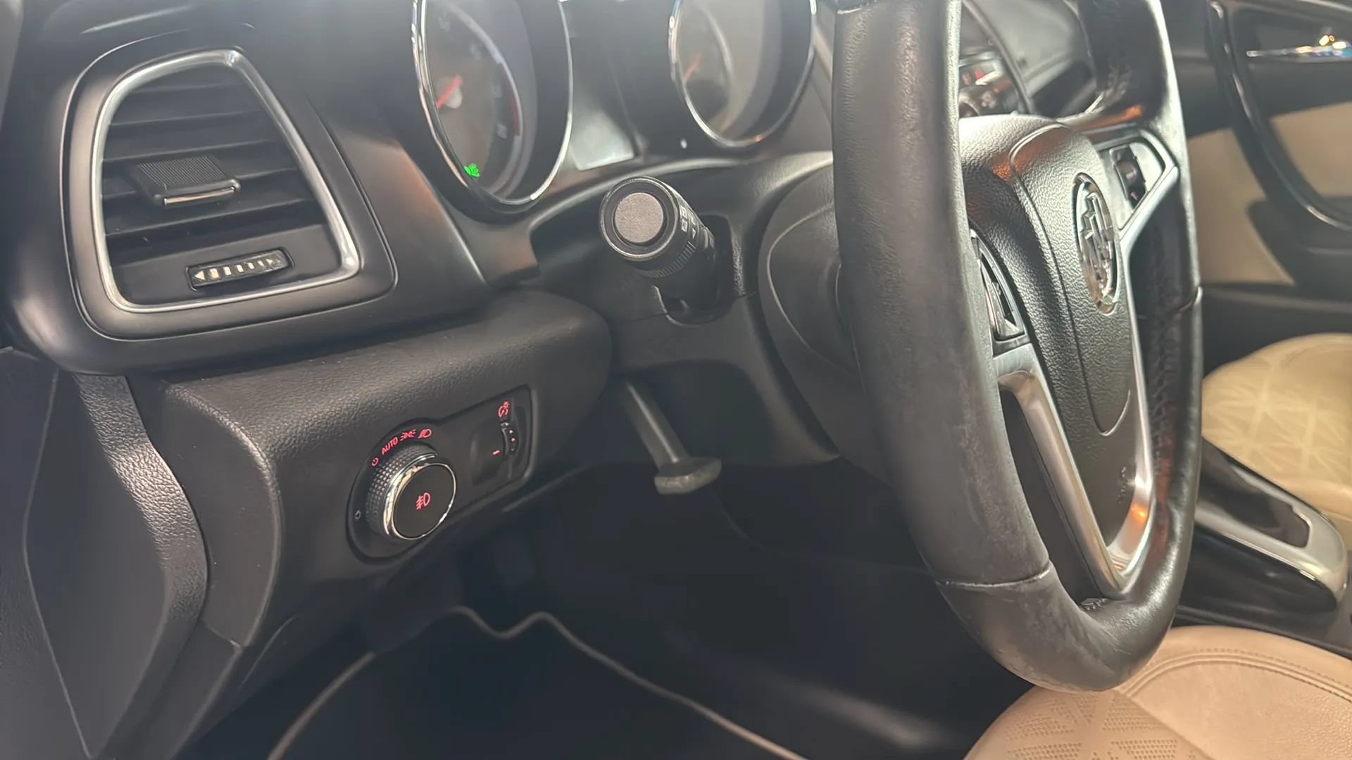 Used 2016 Buick Cascada Premium FWD image 25