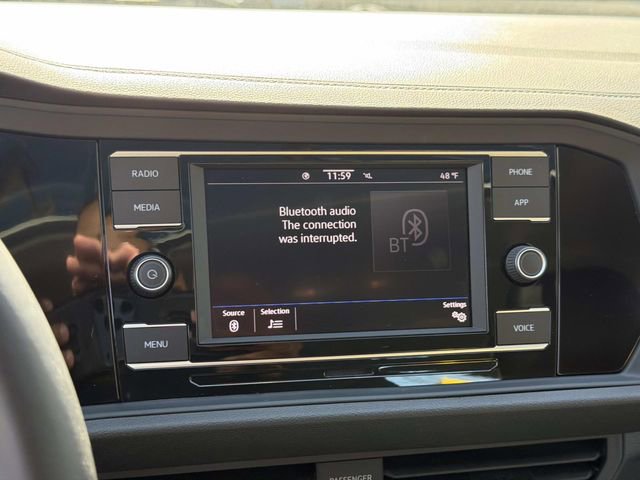 Certified 2024 Volkswagen Jetta SE w/ Panoramic Sunroof Package image 20