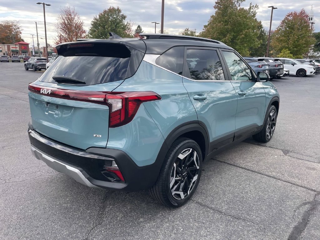 Used 2025 Kia Seltos SX AWD/4WD image 9