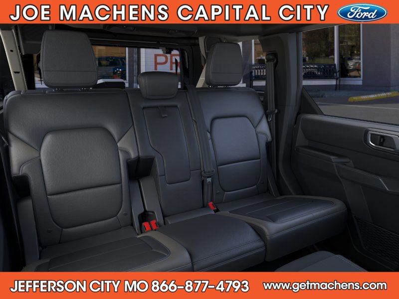 New 2025 Ford Bronco Outer Banks image 12