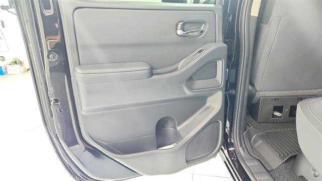New 2026 Nissan Frontier SV image 21