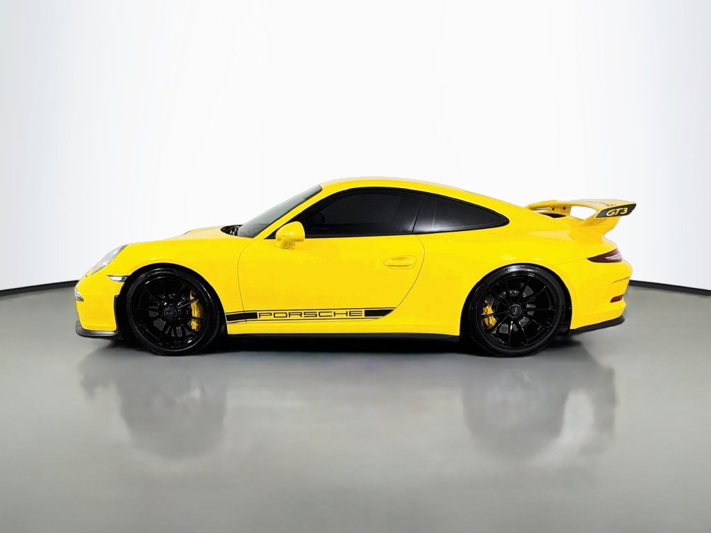 Used 2015 Porsche 911 GT3 RWD image 8