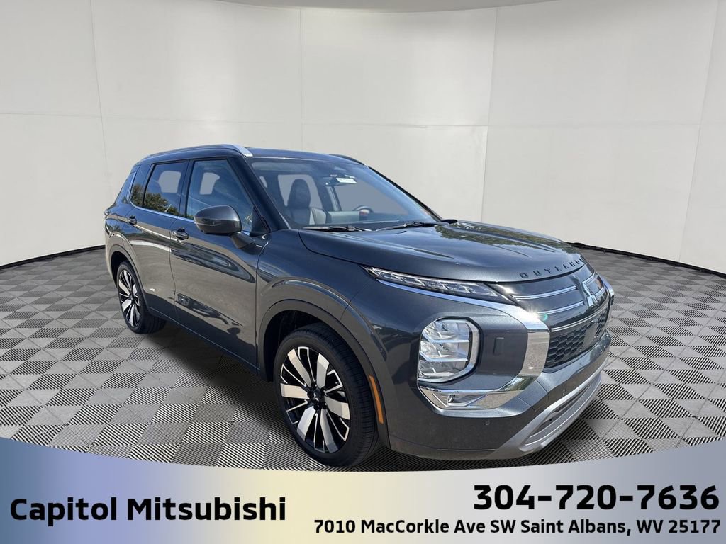 New 2025 Mitsubishi Outlander SEL image 1