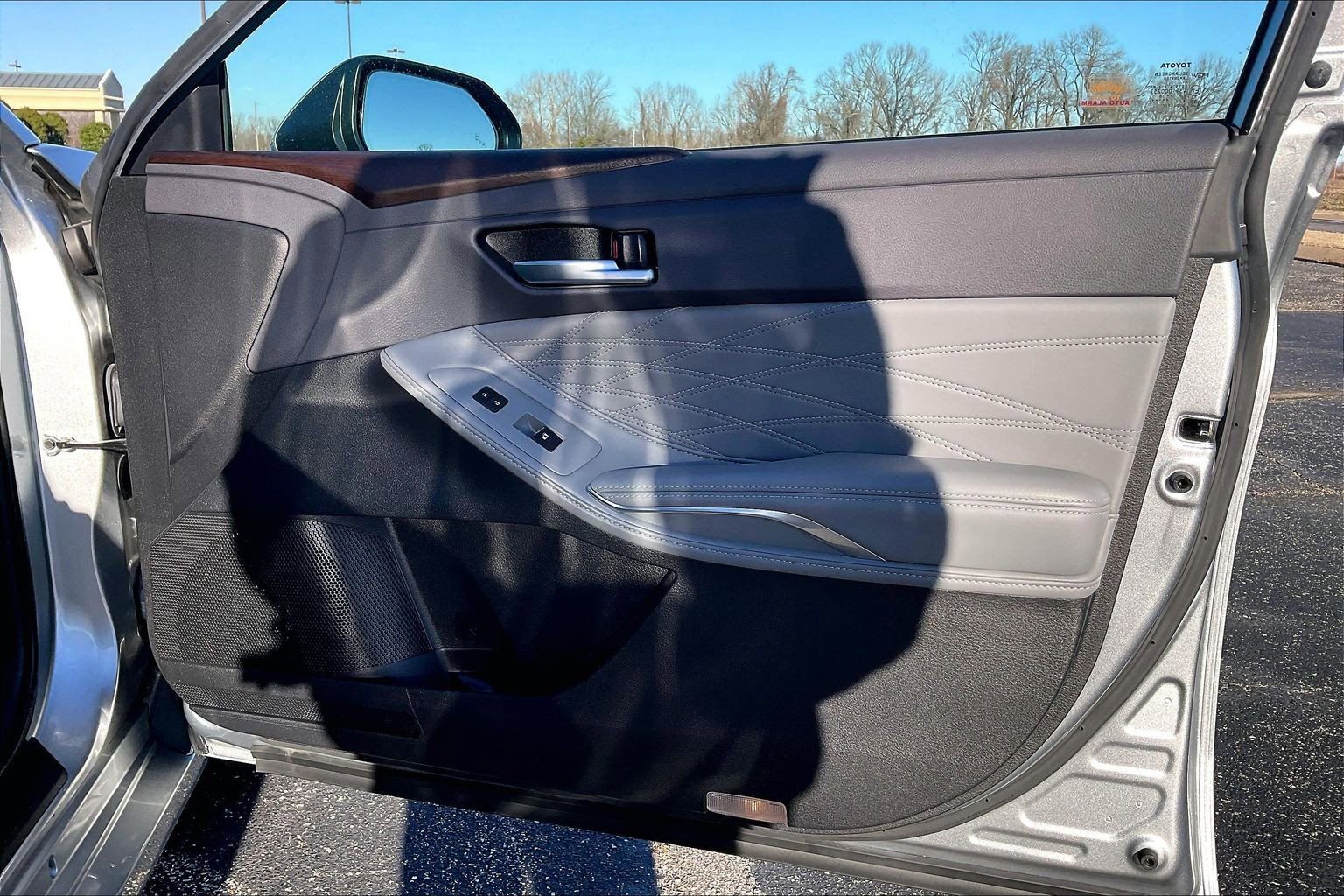 Used 2019 Toyota Avalon Limited w/ Advanced Safety Package image 20