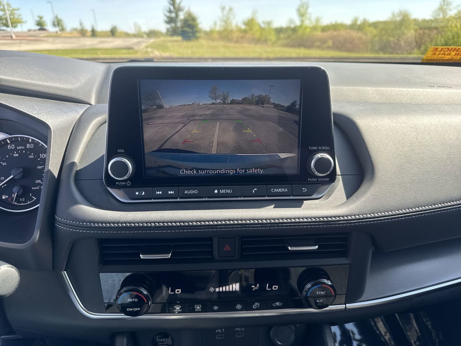 Certified 2025 Nissan Rogue SV AWD/4WD image 18