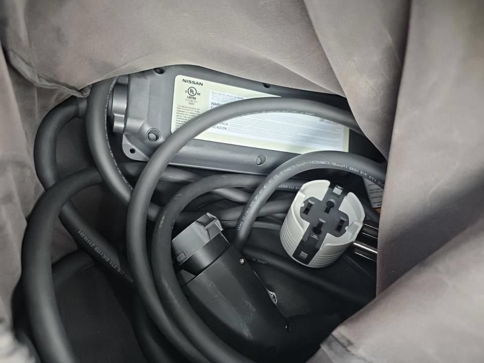 Used 2023 Nissan Ariya AWD/4WD image 14
