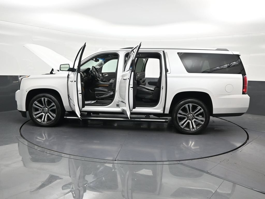 Used 2020 GMC Yukon XL Denali w/ Denali Ultimate Package RWD image 34