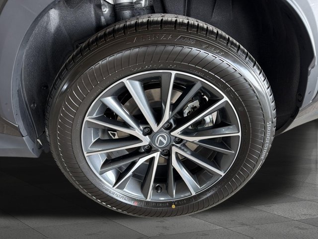 Certified 2026 Lexus NX 350h AWD w/ Accessory Package (Z1) image 24