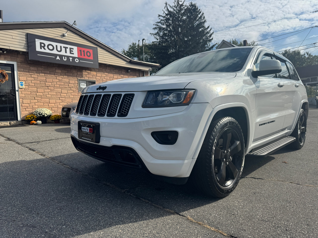Used 2014 Jeep Grand Cherokee Altitude