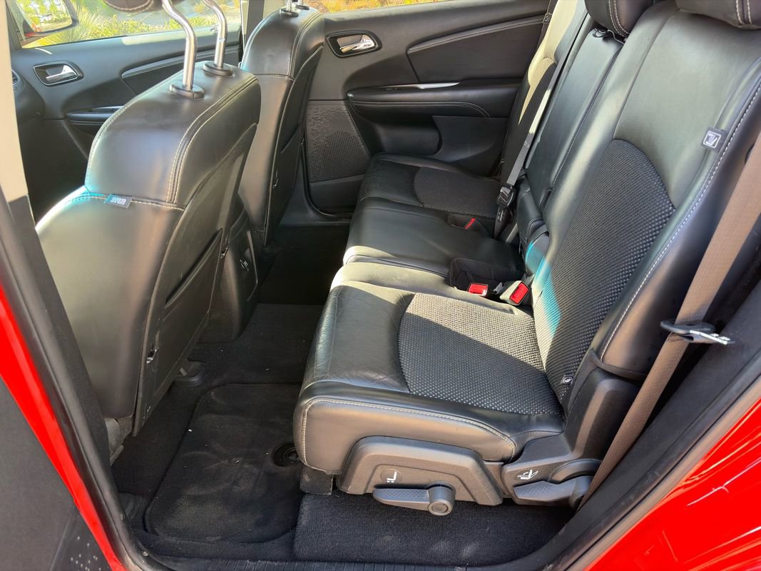 Used 2018 Dodge Journey Crossroad w/ Popular Equipment Group FWD image 10