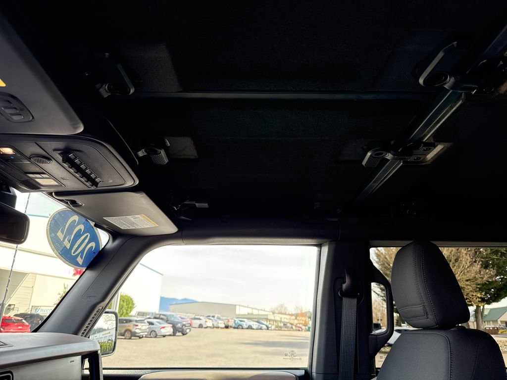 Used 2022 Ford Bronco Wildtrak image 31