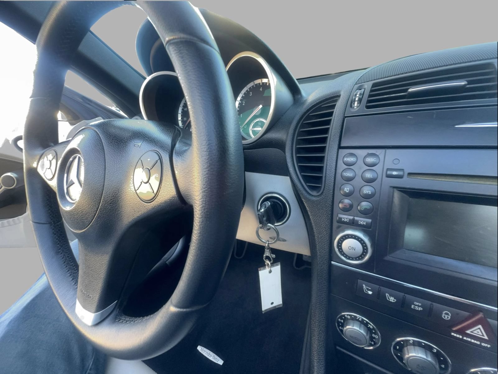 Used 2009 Mercedes-Benz SLK 300 image 41