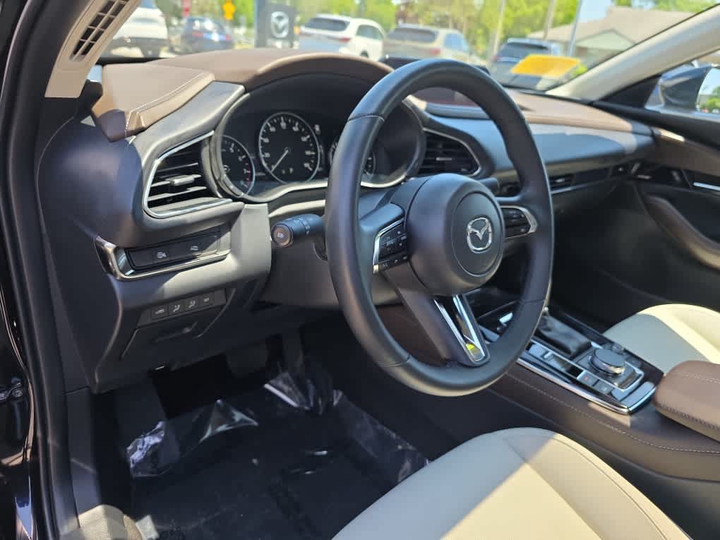 Used 2025 MAZDA CX-30 AWD 2.5 S w/ Premium Package image 11